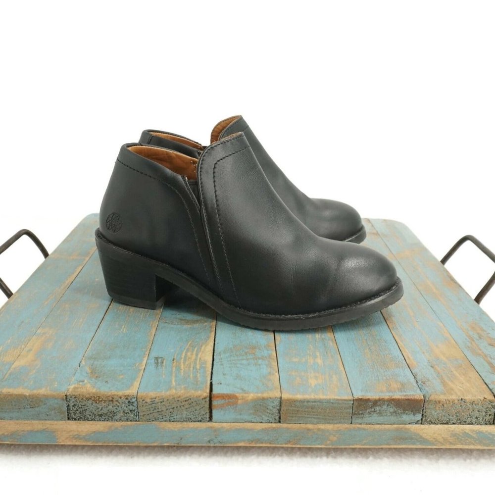 Women’s Black Leather Ankle Booties Design Xena Gravity Safety Shoe 8.5